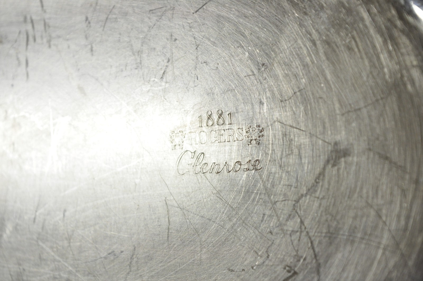 Vintage Rogers 1881 Glenrose Silver Plated Covered Vegetable Serving Dish
