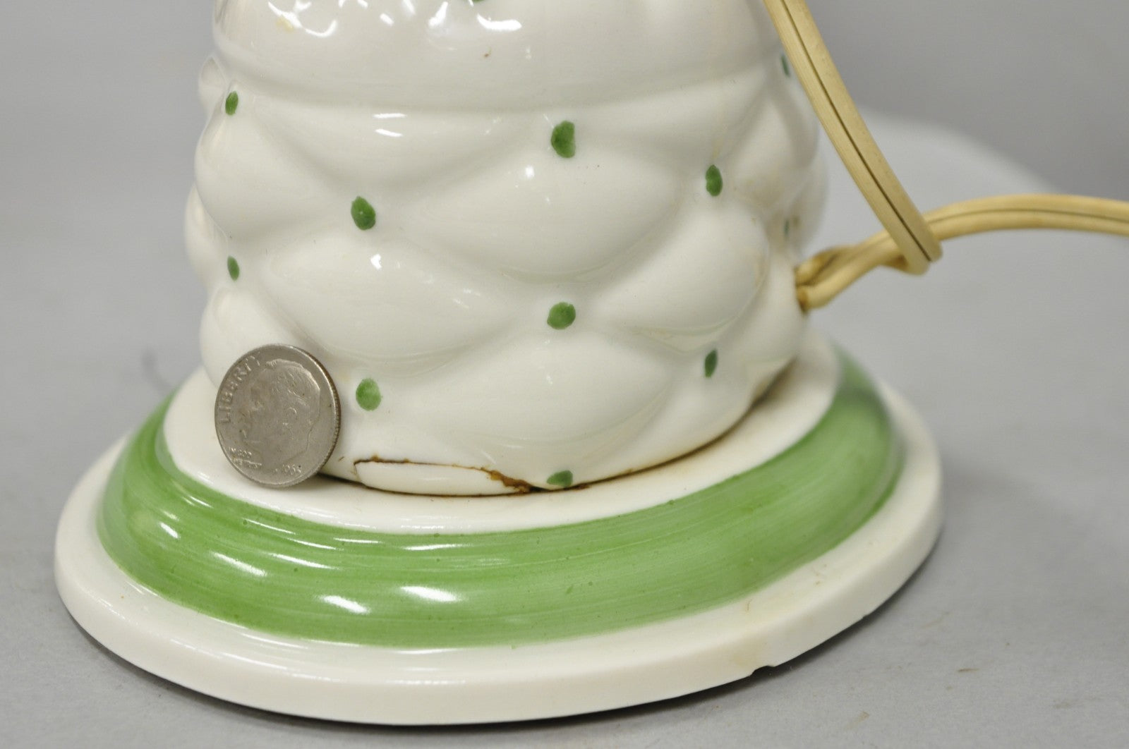 Antique French Art Deco Quilted Porcelain Small Adjustable Boudoir Bedside Lamp