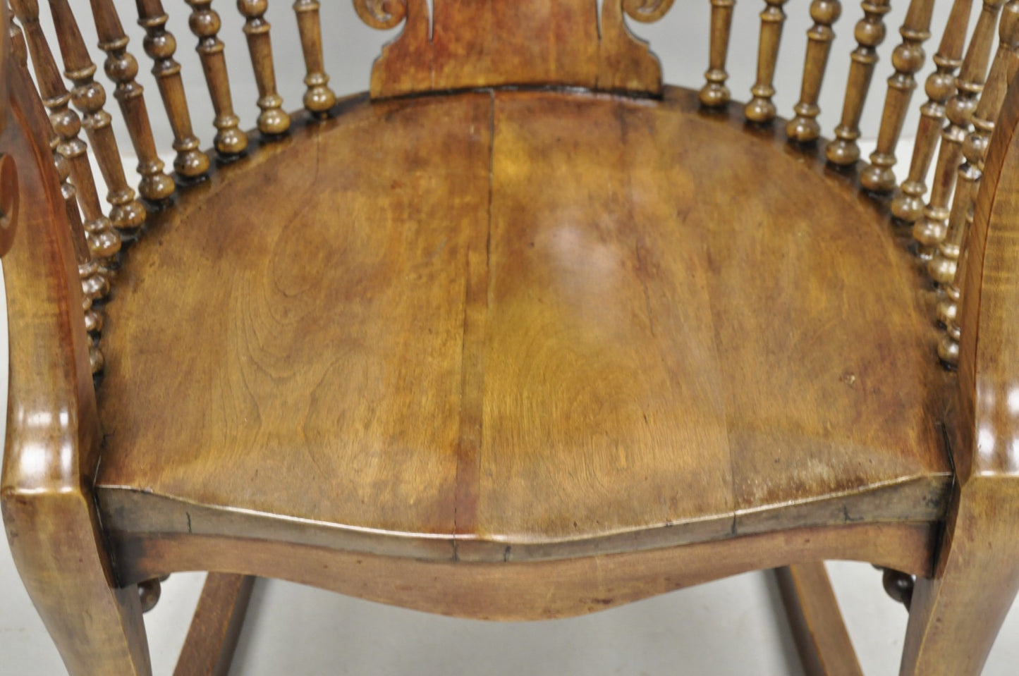 Antique American Victorian Carved Walnut Spindle Back Rocker Rocking Chair