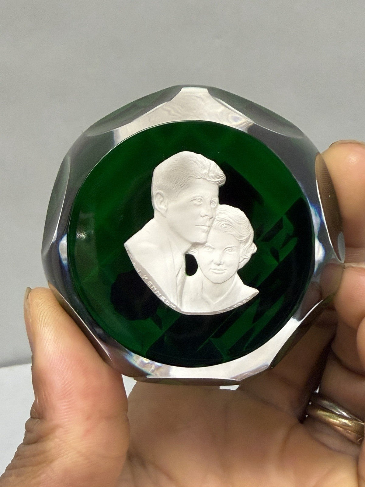 Cristal D'Albret France JFK Jackie Kennedy Sulphide Paperweight Faceted Green