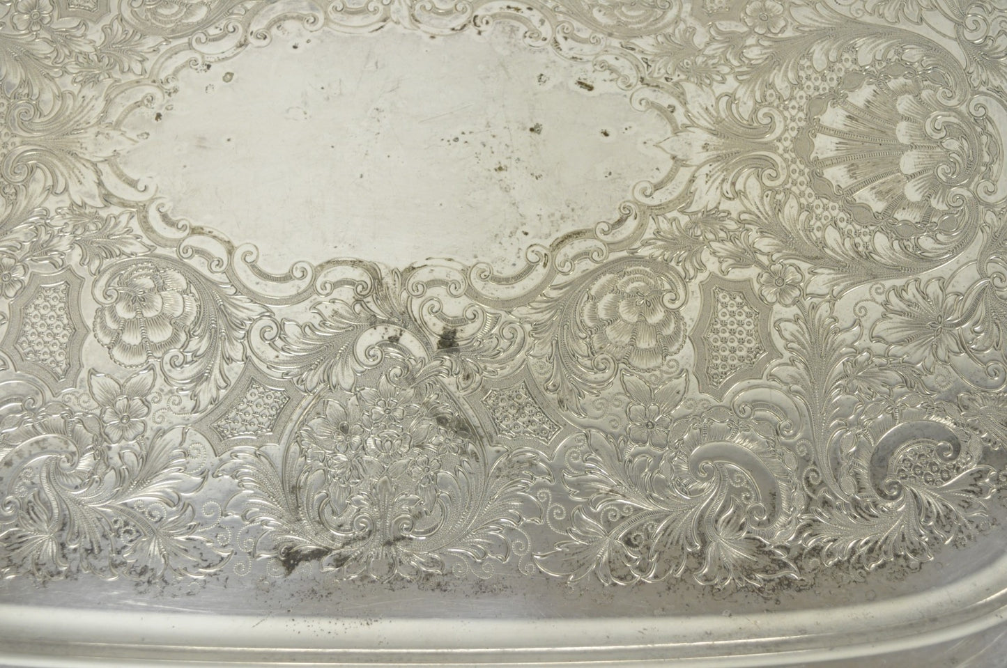 Vintage 1847 Rogers Bros "Remembrance" 9898 Silver Plated Serving Platter Tray