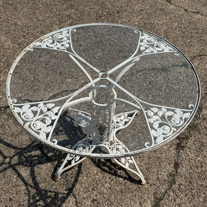 Vintage Russell Woodard Orleans Wrought Iron Pedestal Base Patio Dining Table