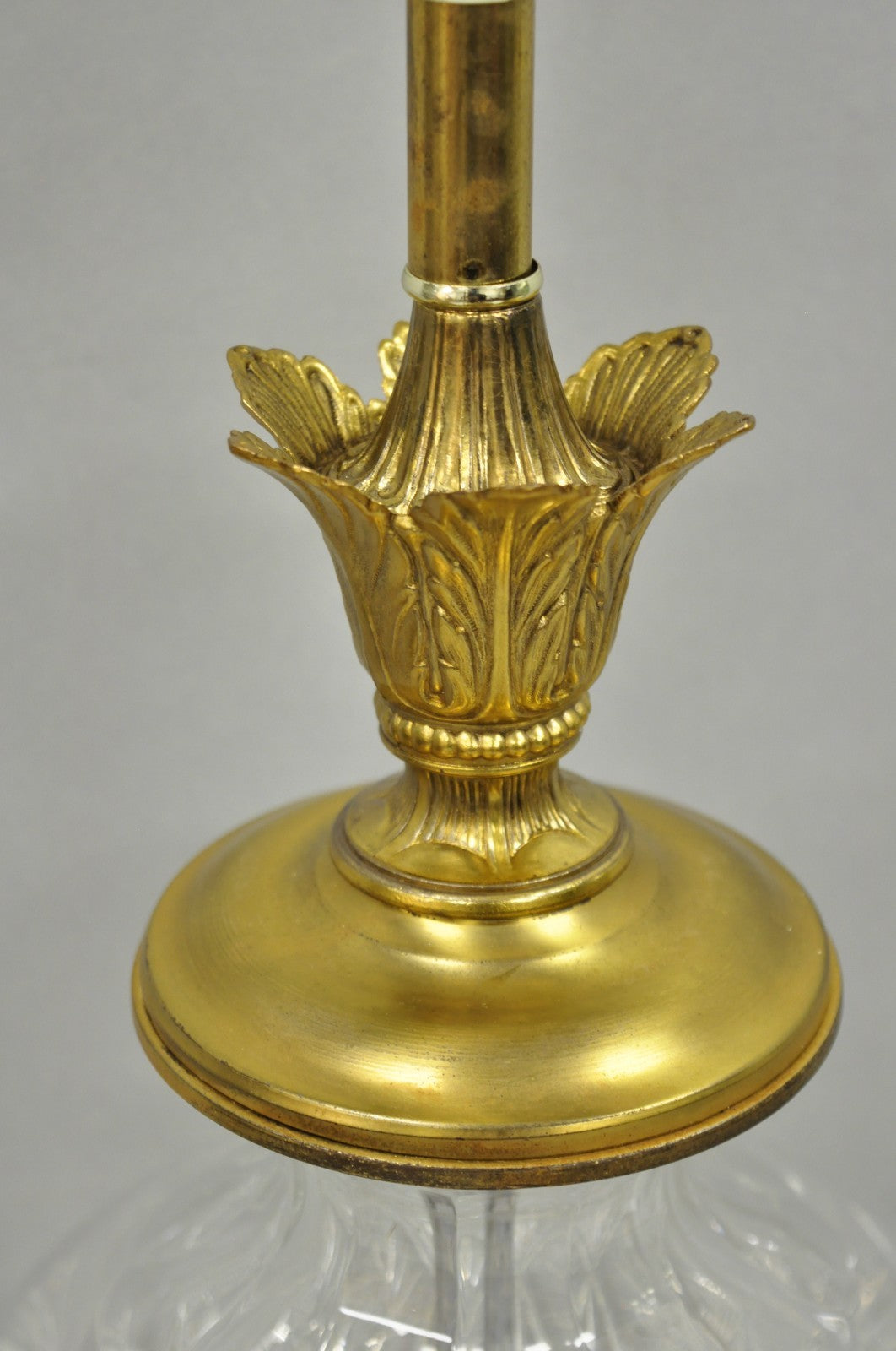 Vintage Victorian Style Etched Crystal Glass Ginger Jar Brass Table Lamp