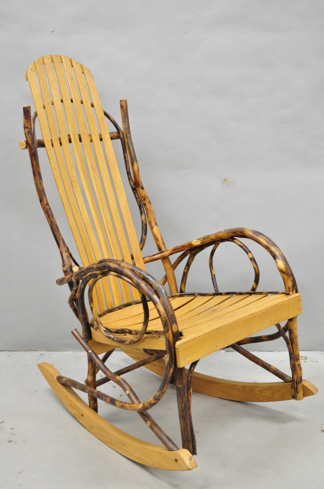 Vintage Adirondack Tree Branch Twig Arts & Crafts Primitive Rocker Rocking Chair