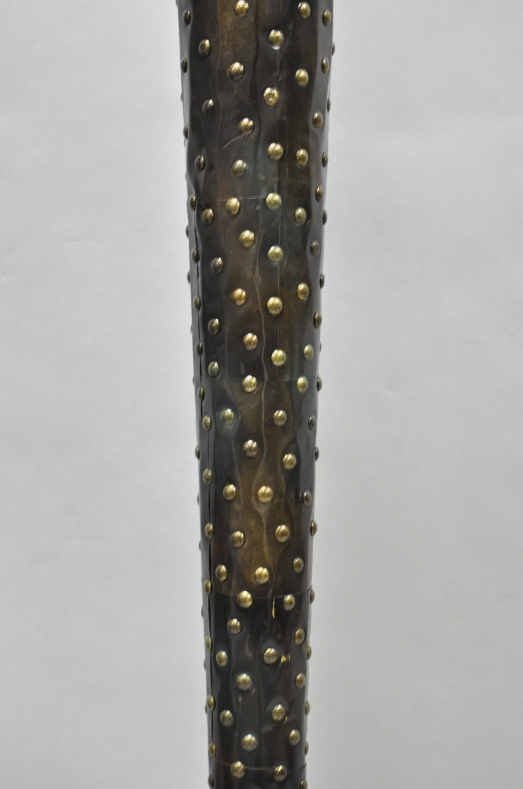 Vintage Leeazanne Postmodern Art Deco Style Metal Tapered Skyscraper Floor Lamp