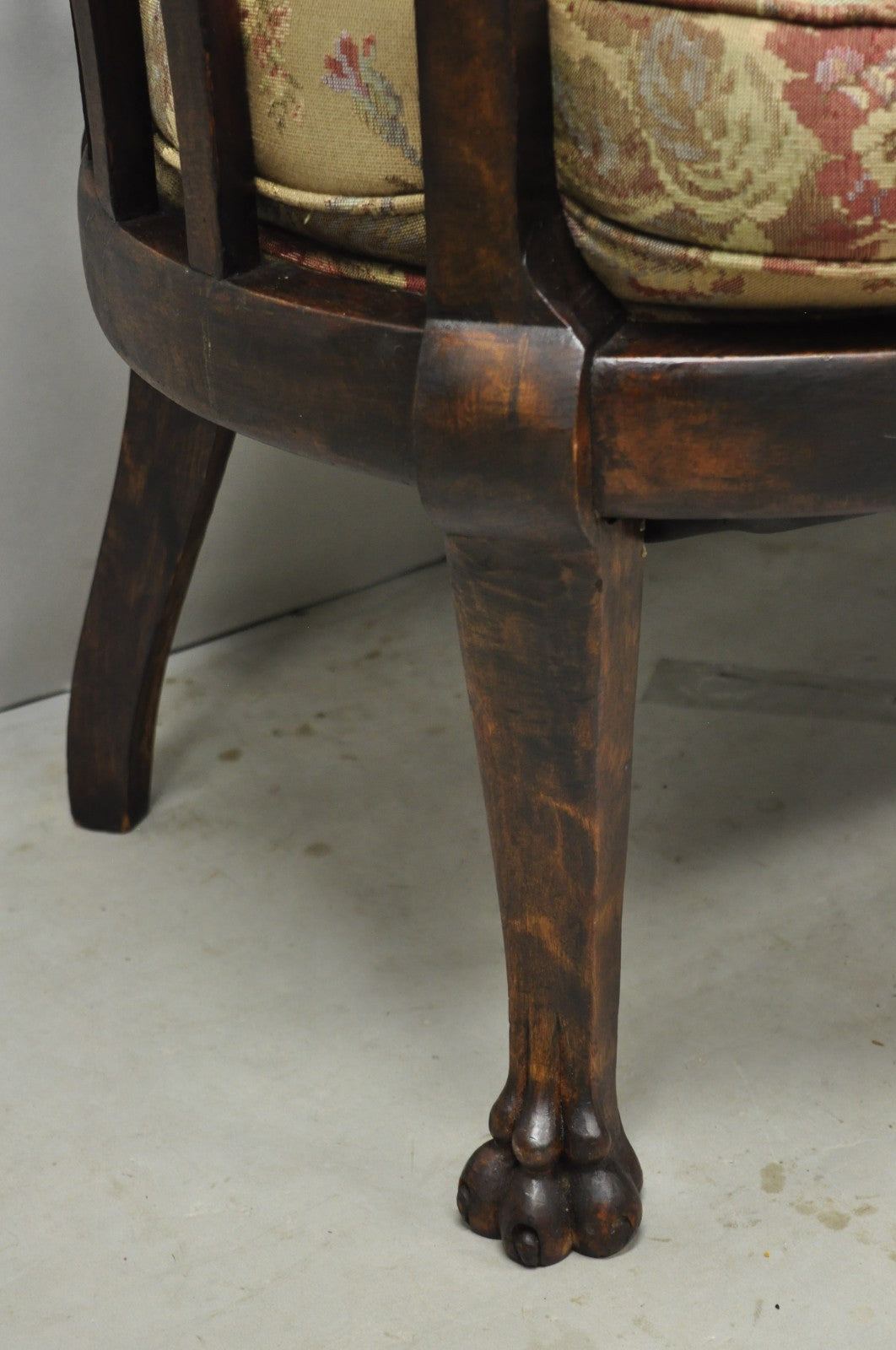 Antique Victorian Carved Mahogany Paw Foot Barrel Back Settee Loveseat Sofa