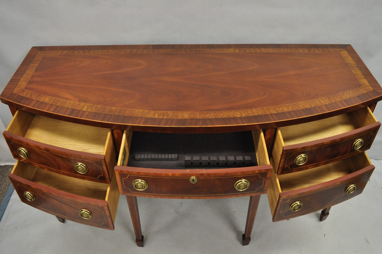 Baker Historic Charleston Mahogany Inlaid Demilune Hepplewhite Sideboard Buffet