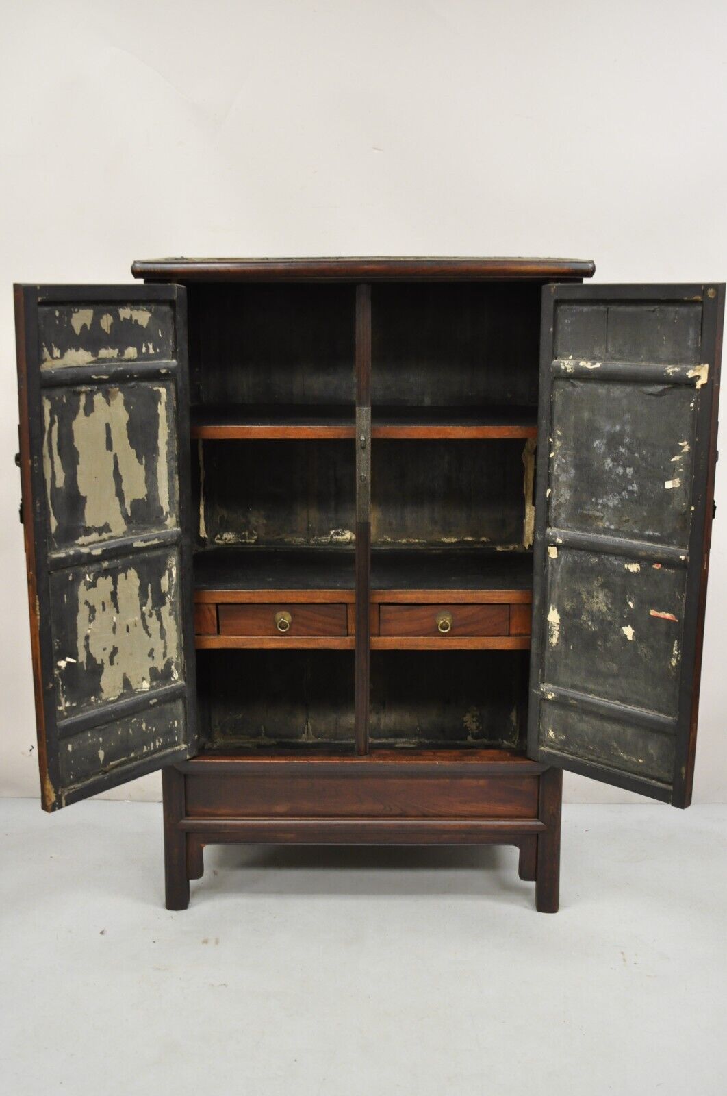 Antique Chinese Hardwood 2 Door Wardrobe Wedding Cabinet with Drawers