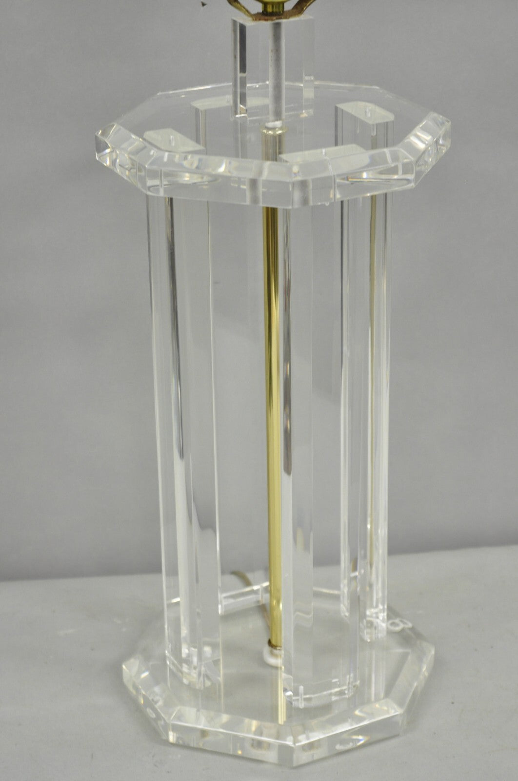 Vintage Mid Century Modern Clear Lucite & Brass Sculptural Modernist Table Lamp