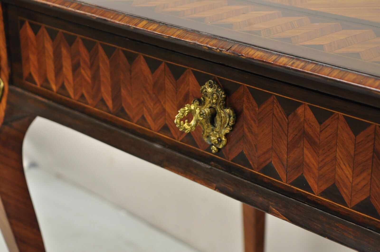 Antique French Louis XV Style Bronze Mount Marquetry Inlay 1 Drawer Writing Desk