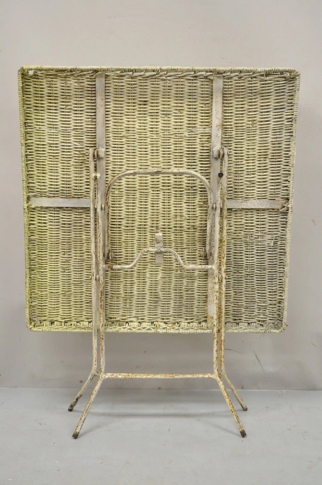 Vintage Victorian Style Wrought Iron Wicker Rattan Top Folding Card Game Table