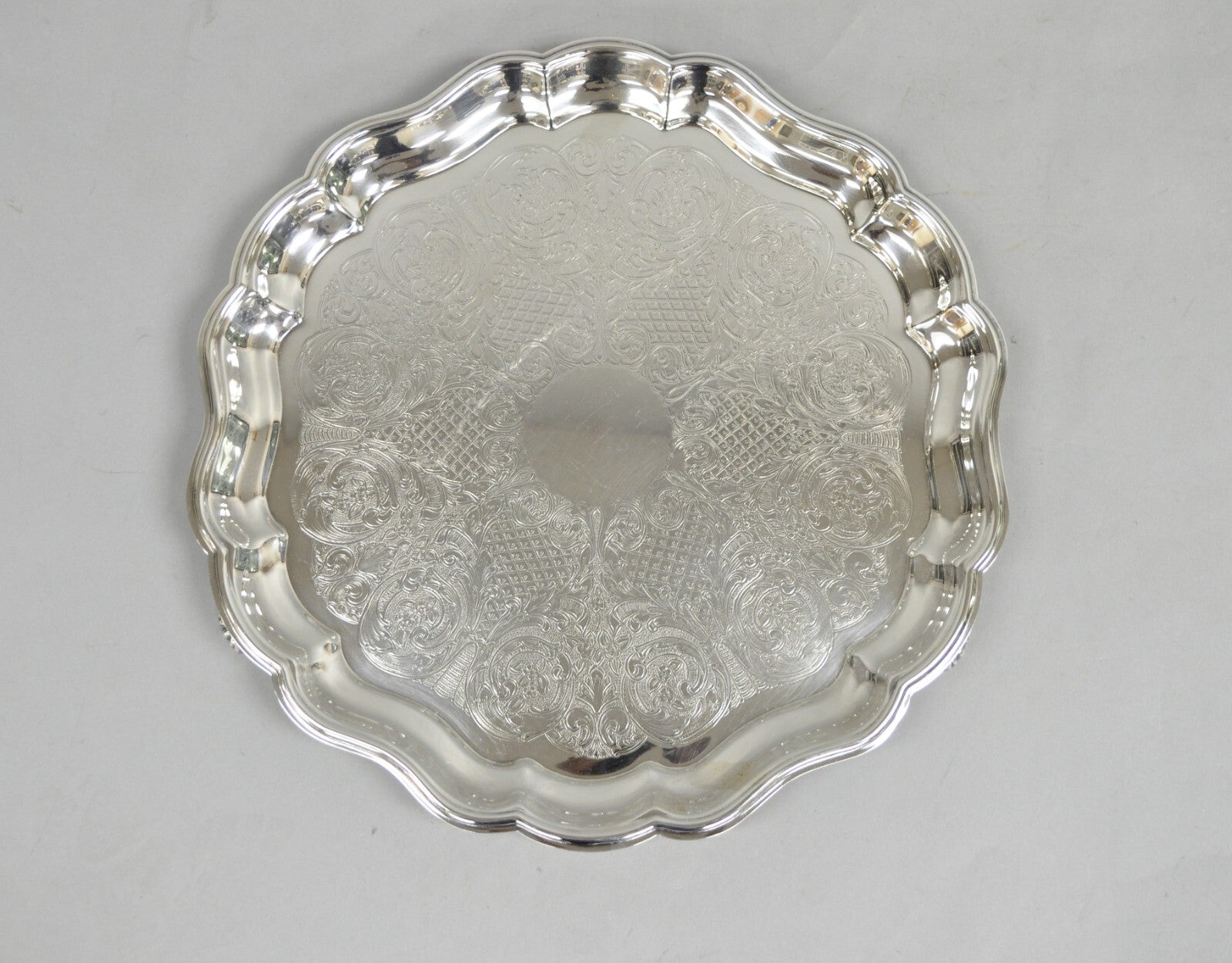 Vintage Sheridan Victorian Silver Plated Footed Round Serving Platter Bar Tray