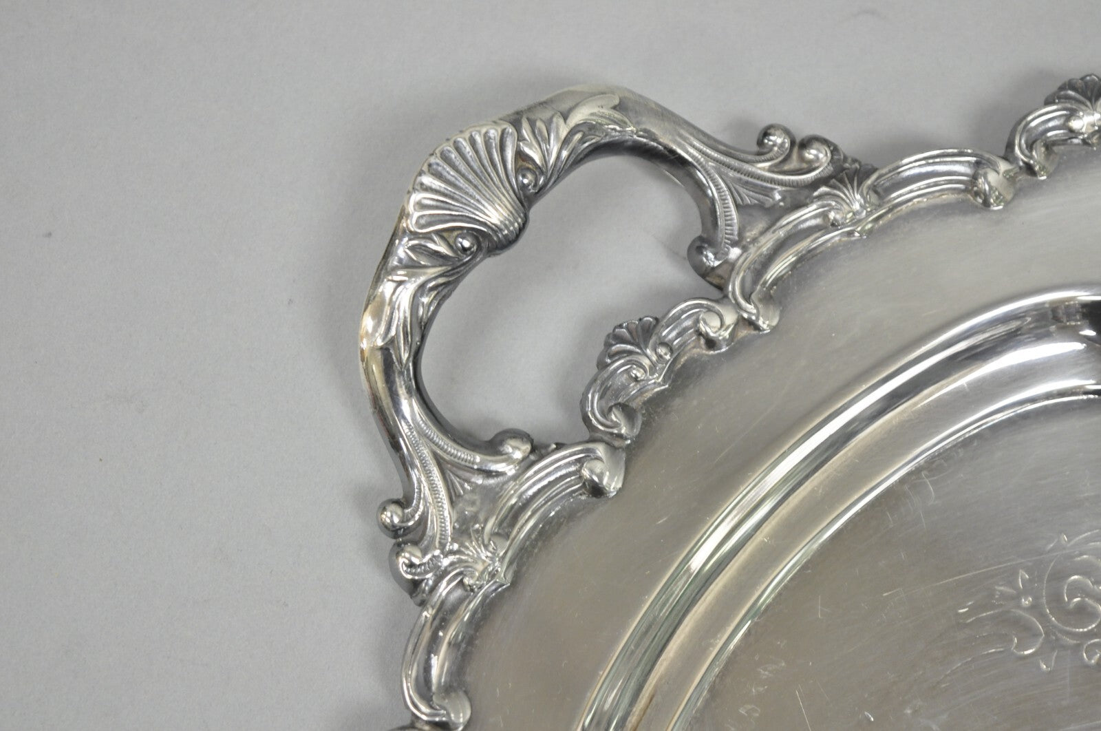 Vintage English Victorian Silver Plated Round Serving Platter Bar Tray w Handles