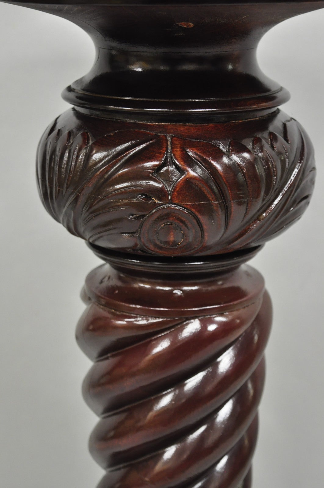 Antique Victorian Carved Mahogany Barley Twist Paw Foot Pedestal Plant Stand