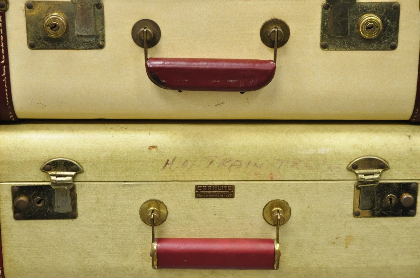 Vintage Horton & Hubbard Art Deco Cari-Lite Hard Luggage Travel Suitcase - Pair