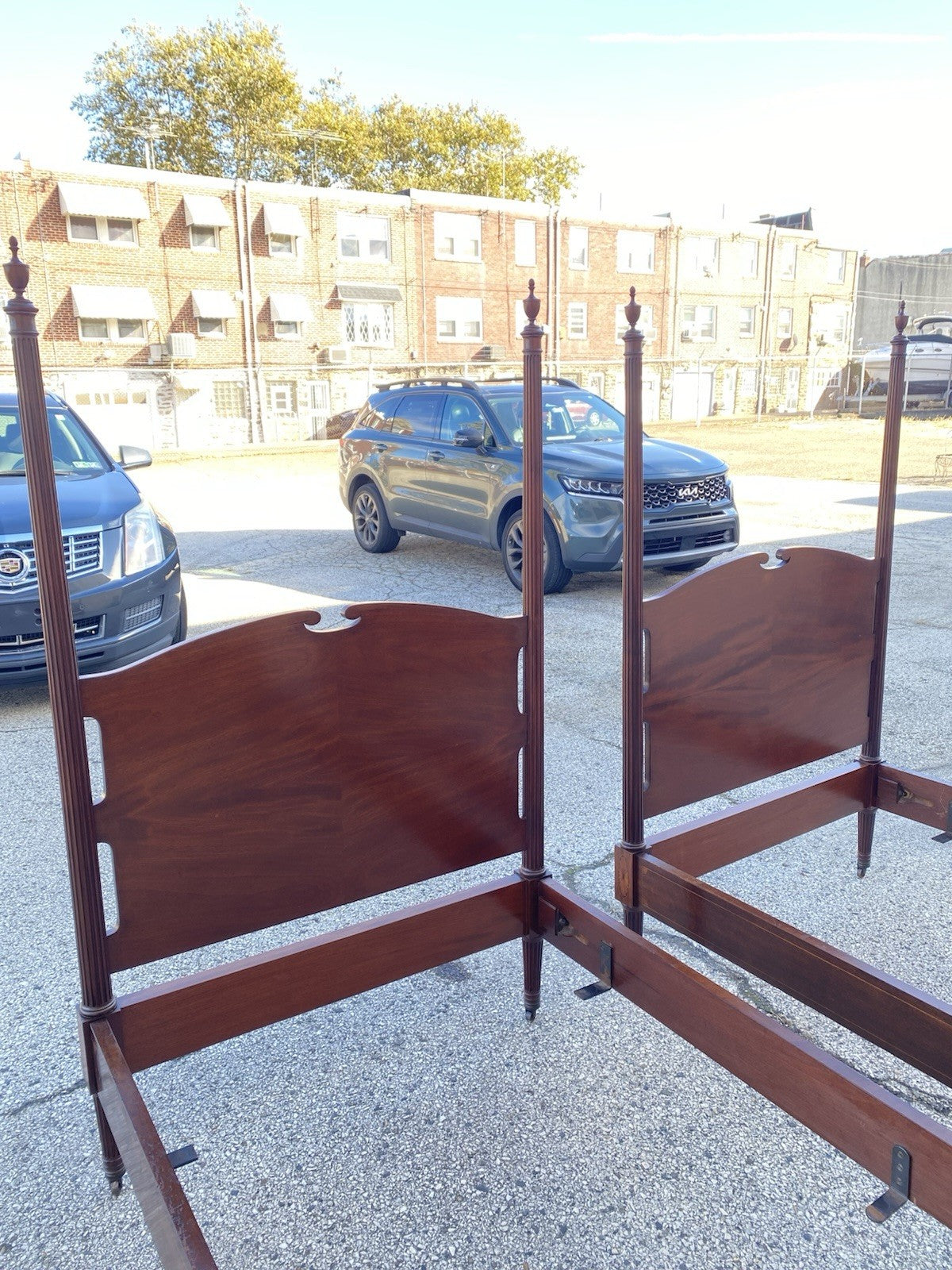 Antique Sheraton Federal Pinwheel Inlay Mahogany 4 Poster Twin Bed Frame - Pair