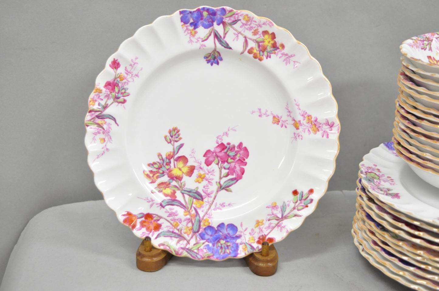 Spode England "Chelsea Garden" Bone China Porcelain Dinner Set 51 Pc Set