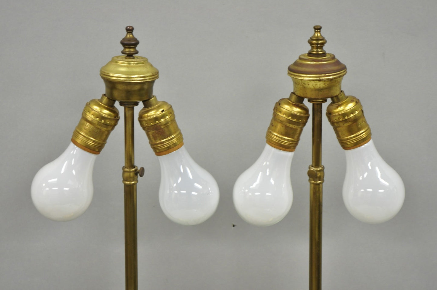 Antique French Neoclassical Figural Brass Repousse Cherub Lion Table Lamp - Pair
