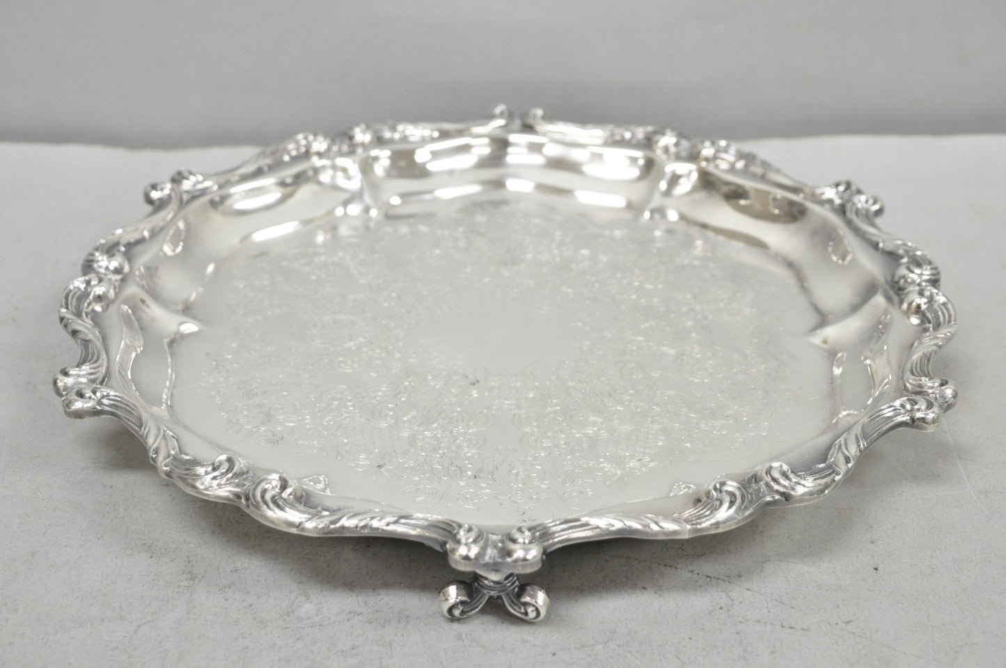 "La Reine" by Wallace Round Scalloped Footed Silver Plated Serving Platter Tray