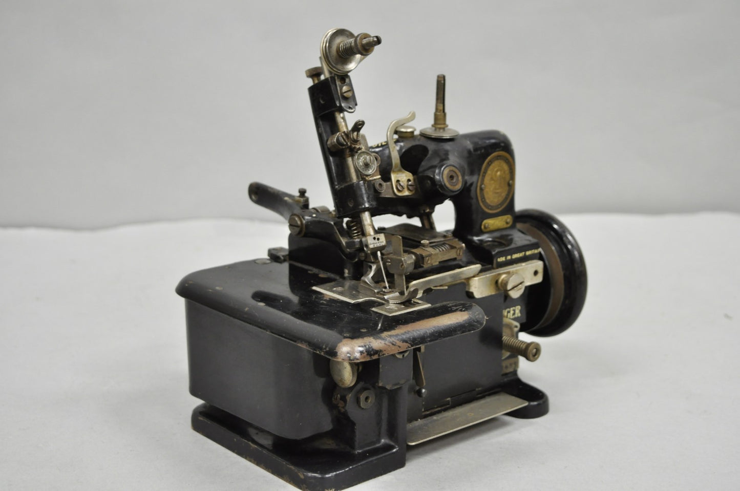 Antique 1930s Singer 81-K78 Overlock Sewing Machine Made in Great Britain