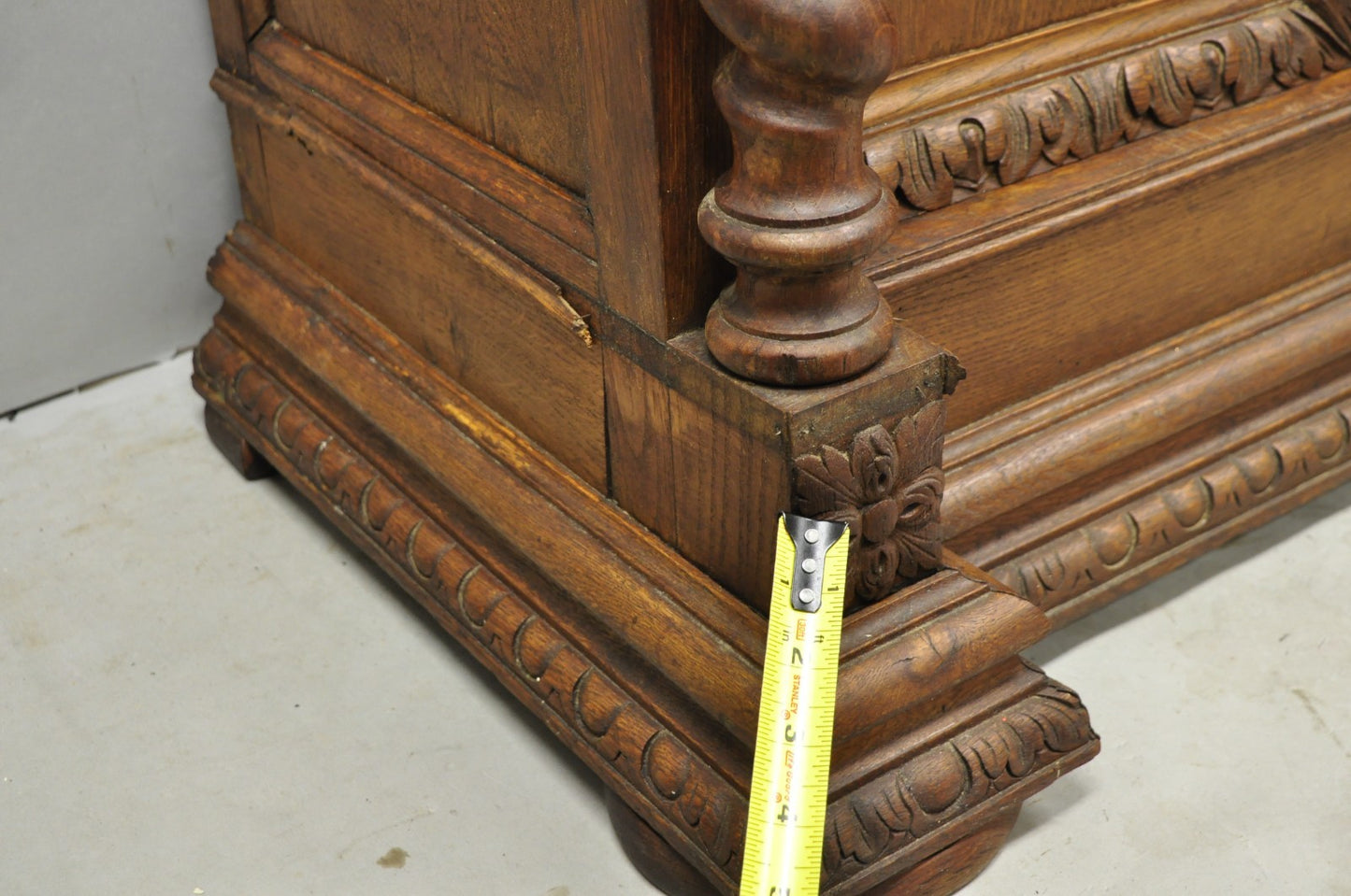 Antique Renaissance Revival Oak Wood Spiral Barley Twist Jelly Liquor Cabinet