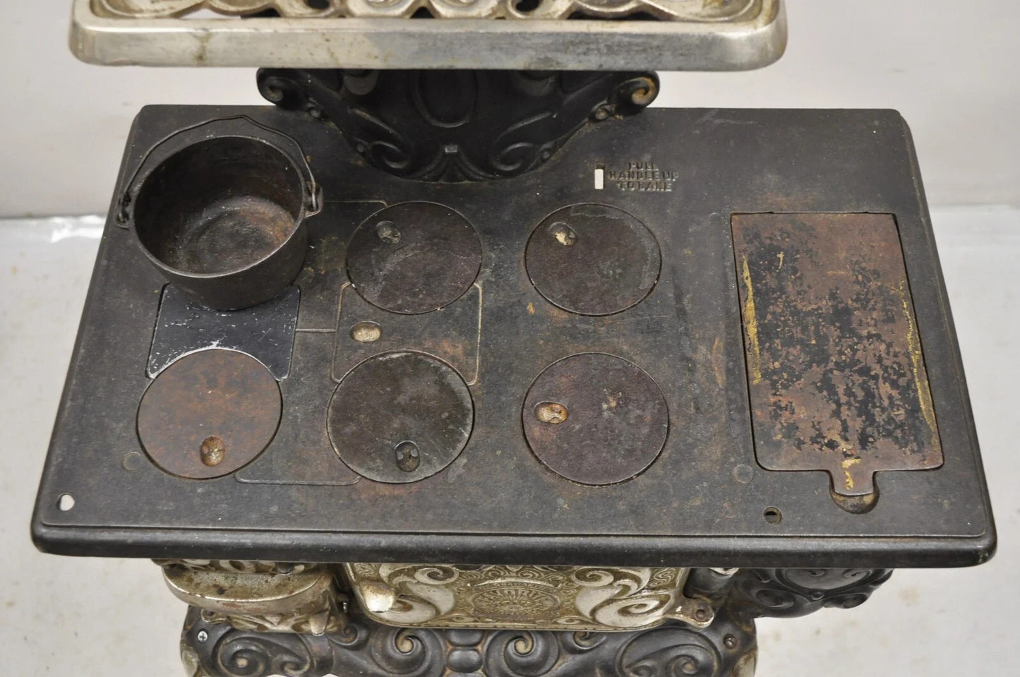 Antique Dolly's Favorite Cast Iron Child Salesman Sample Stove by Favorite Stove