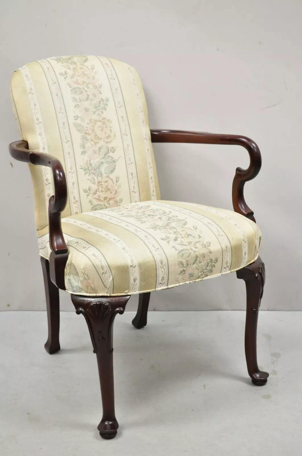 Vintage Pennsylvania House Queen Anne Mahogany Upholstered Gooseneck Arm Chair