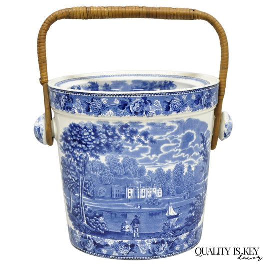 Wedgwood Landscape Etruria Pattern Blue White Porcelain Covered Slop Pot Commode