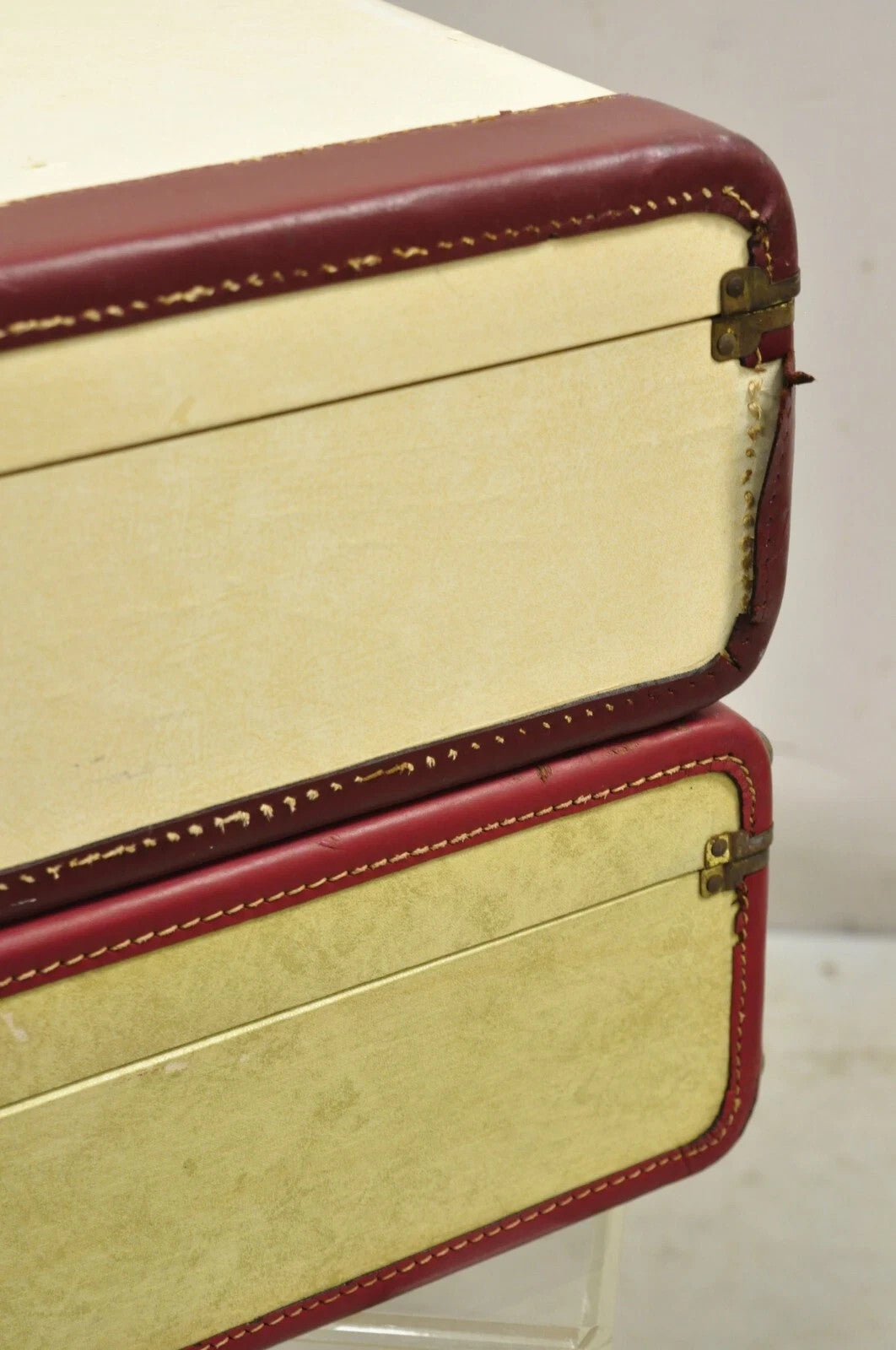 Vintage Horton & Hubbard Art Deco Cari-Lite Hard Luggage Travel Suitcase - Pair