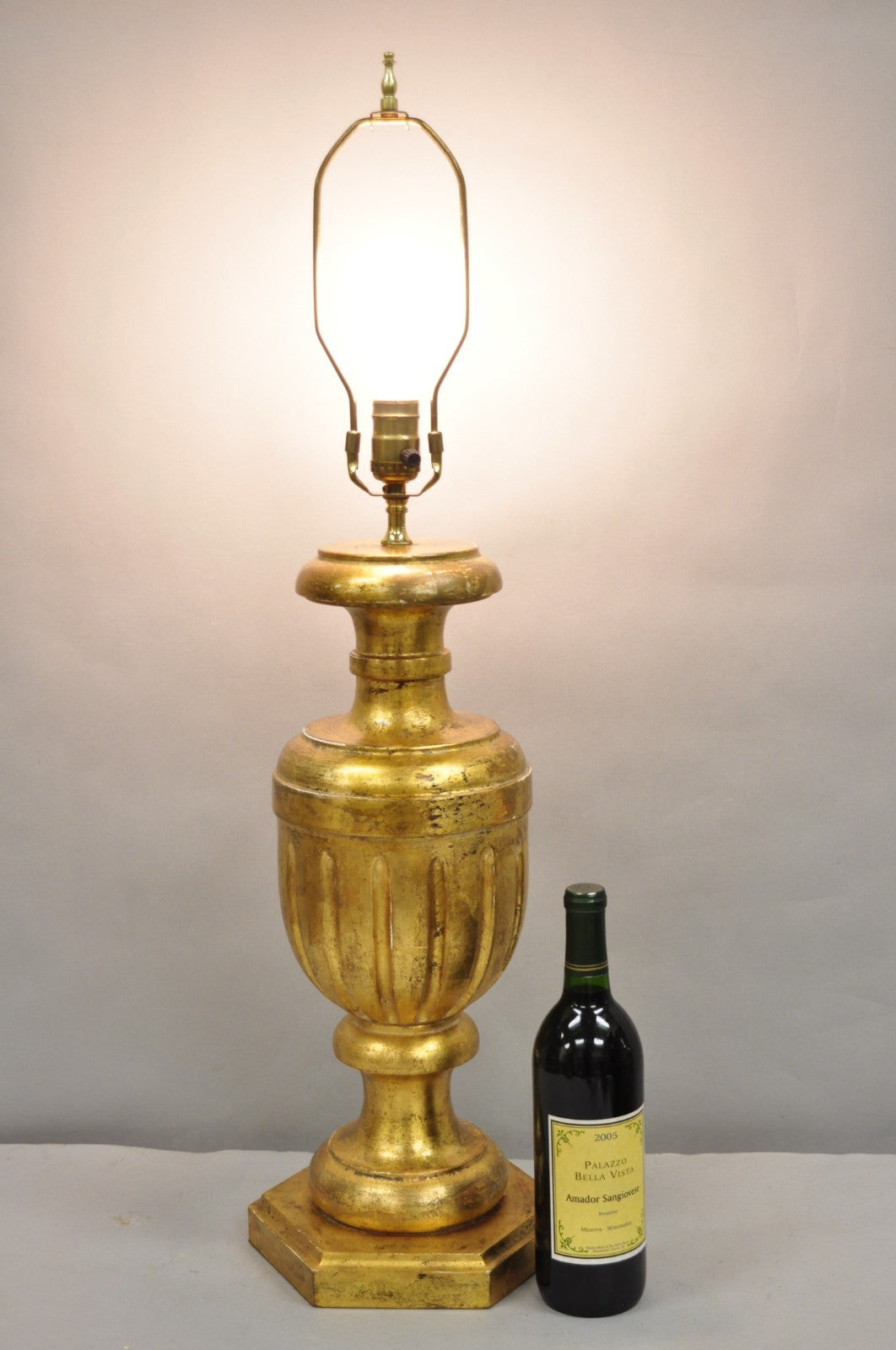 Vintage Italian Neoclassical Style Gold Giltwood Empire Urn Form Table Lamp