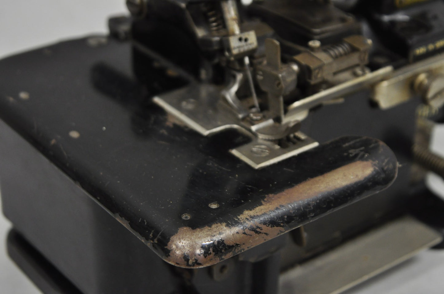 Antique 1930s Singer 81-K78 Overlock Sewing Machine Made in Great Britain