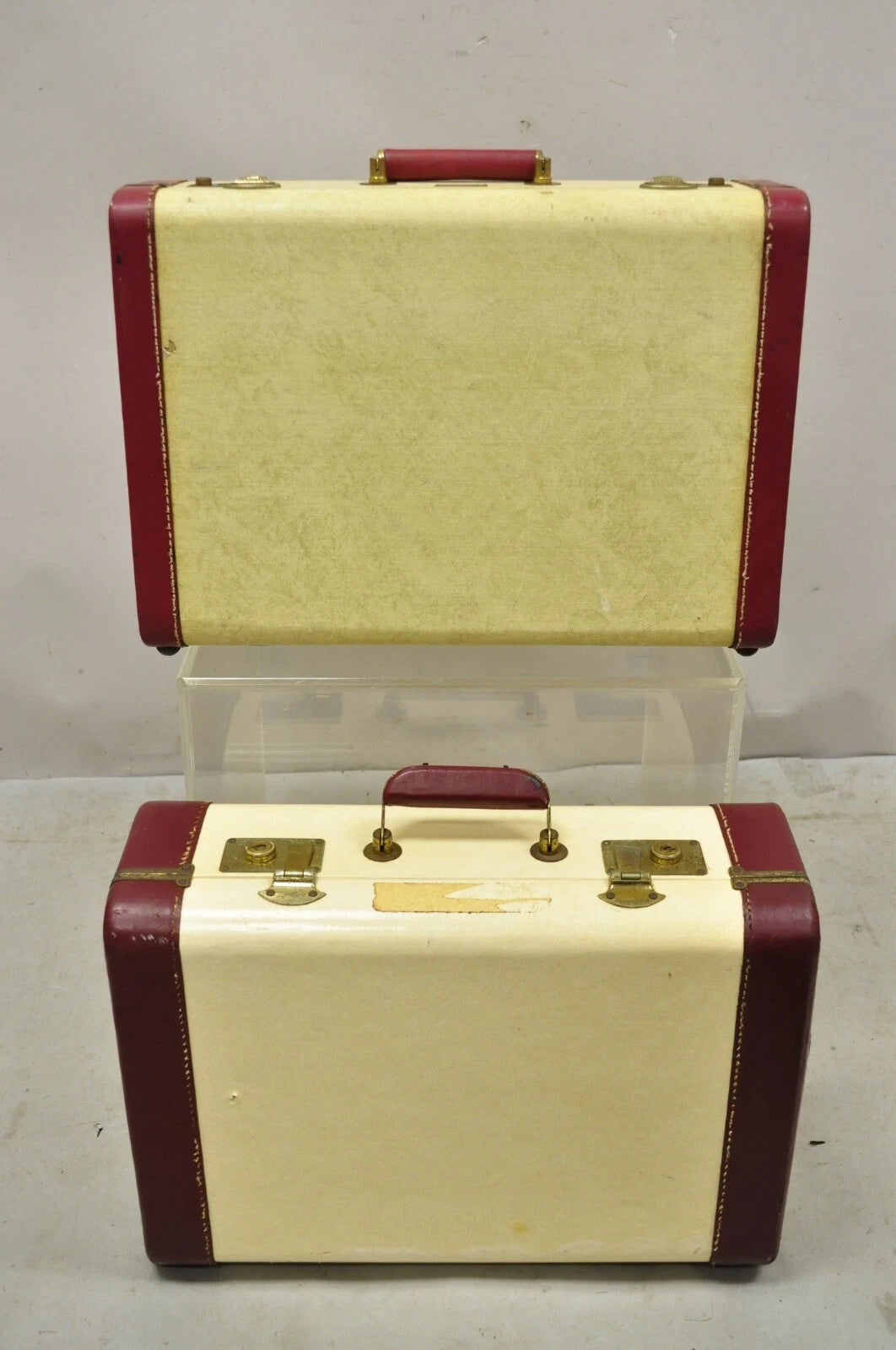 Vintage Horton & Hubbard Art Deco Cari-Lite Hard Luggage Travel Suitcase - Pair