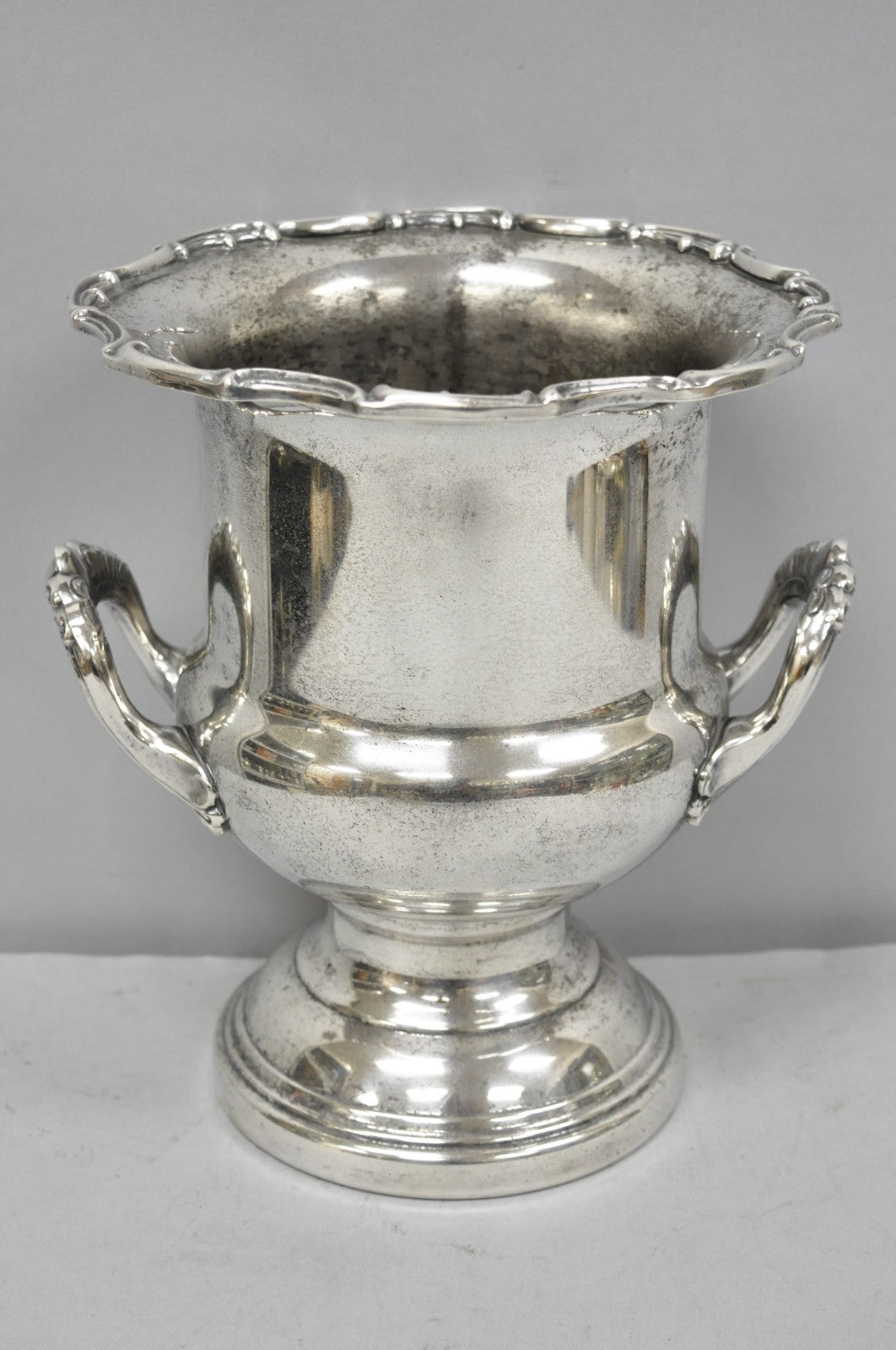 Leonard Victorian Silver Plated Trophy Cup Urn Champagne Wine Chiller Ice Bucket