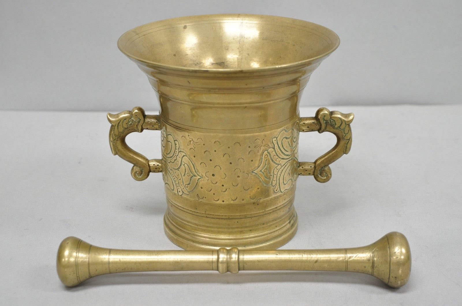 Vintage Primitive Solid Brass Mortar & Pestle Apothecary Medicine Herb Grinder
