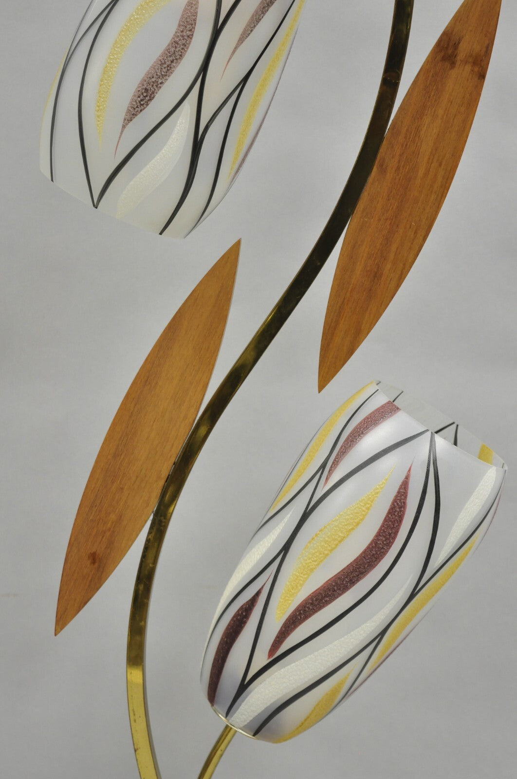 Vintage Mid Century Modern Glass Shade Walnut Tulip Leaf Tall Table Lamp
