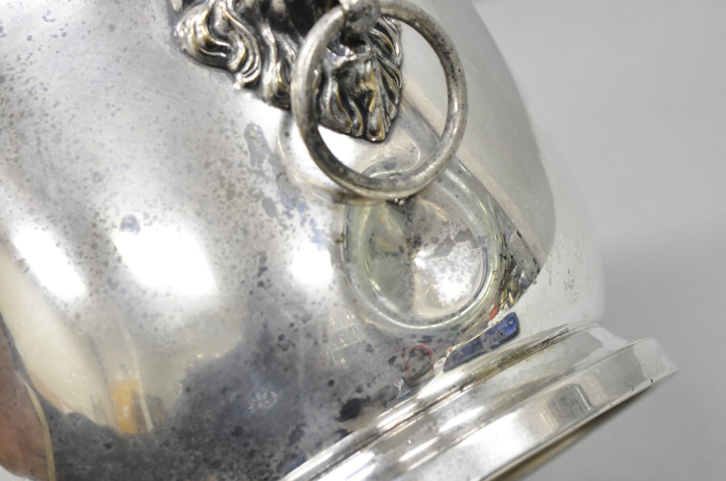 Vintage English Regency Winthrop Silver Plated Lion Handle Covered Ice Bucket