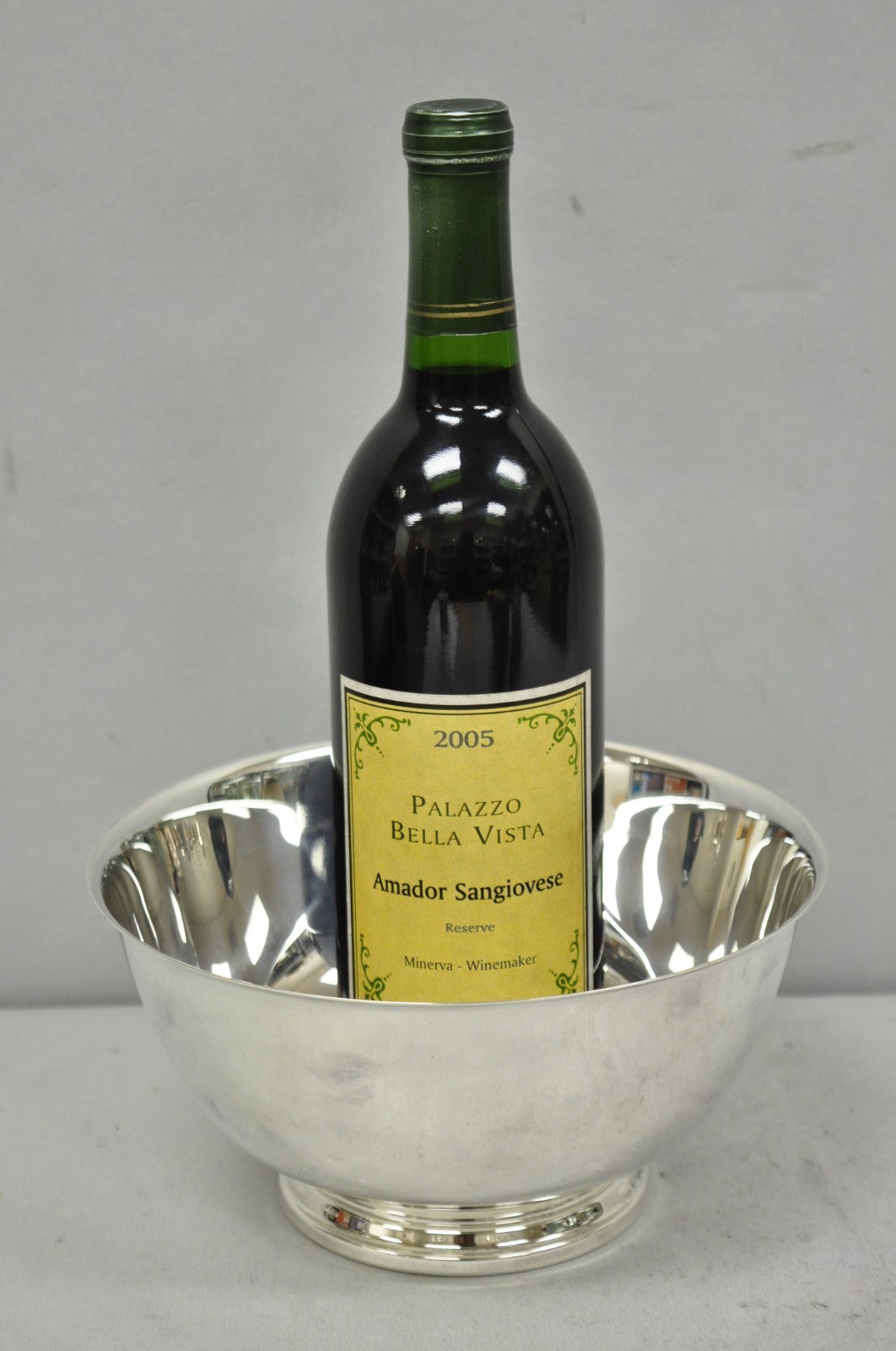 Vintage Mid Century Modern Paul Revere Oneida Silver Plate 8" Round Serving Bowl
