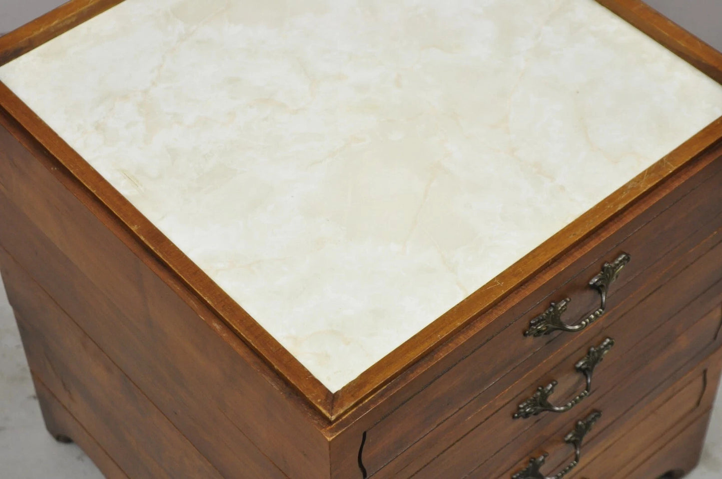 Vintage Mark Adam Co. Mid Century Modern Stacking Folding Snack Table - Set of 3