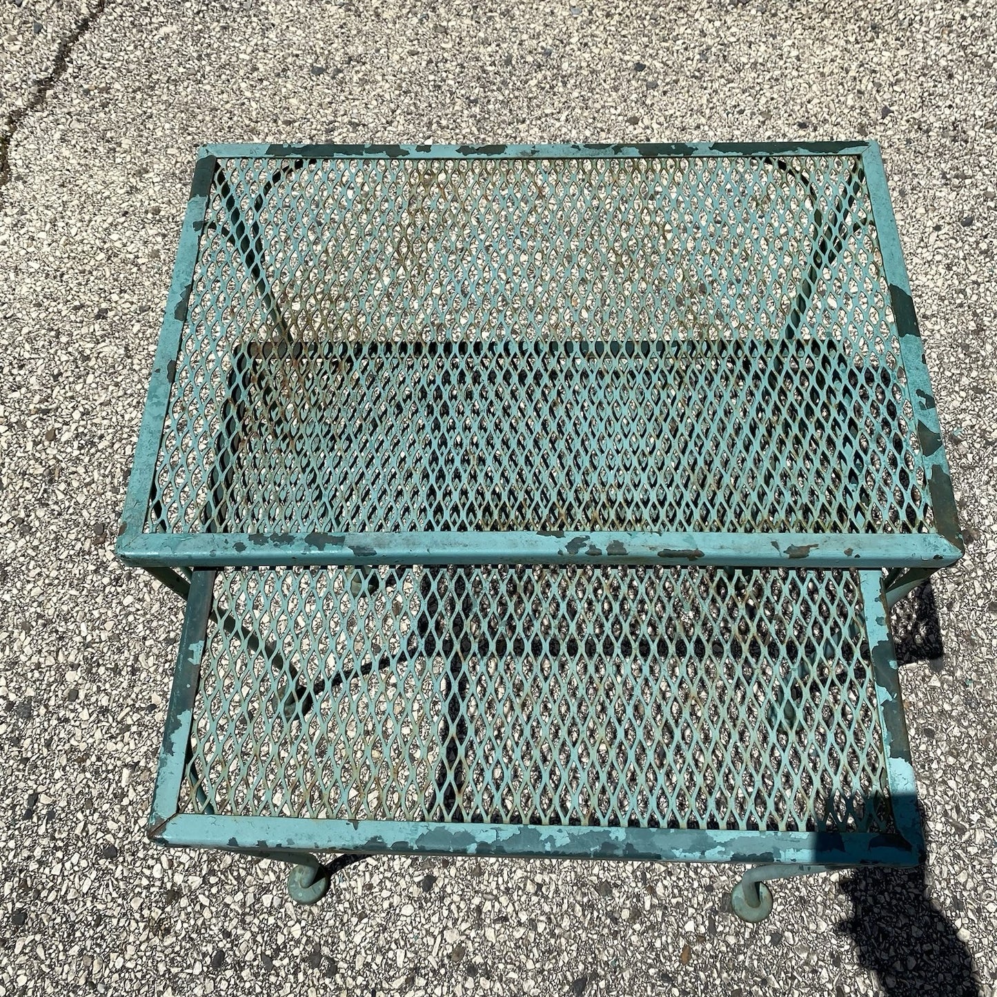 Vintage Woodard Wrought Iron Green Garden Patio Nesting Side Tables - 2 Pcs