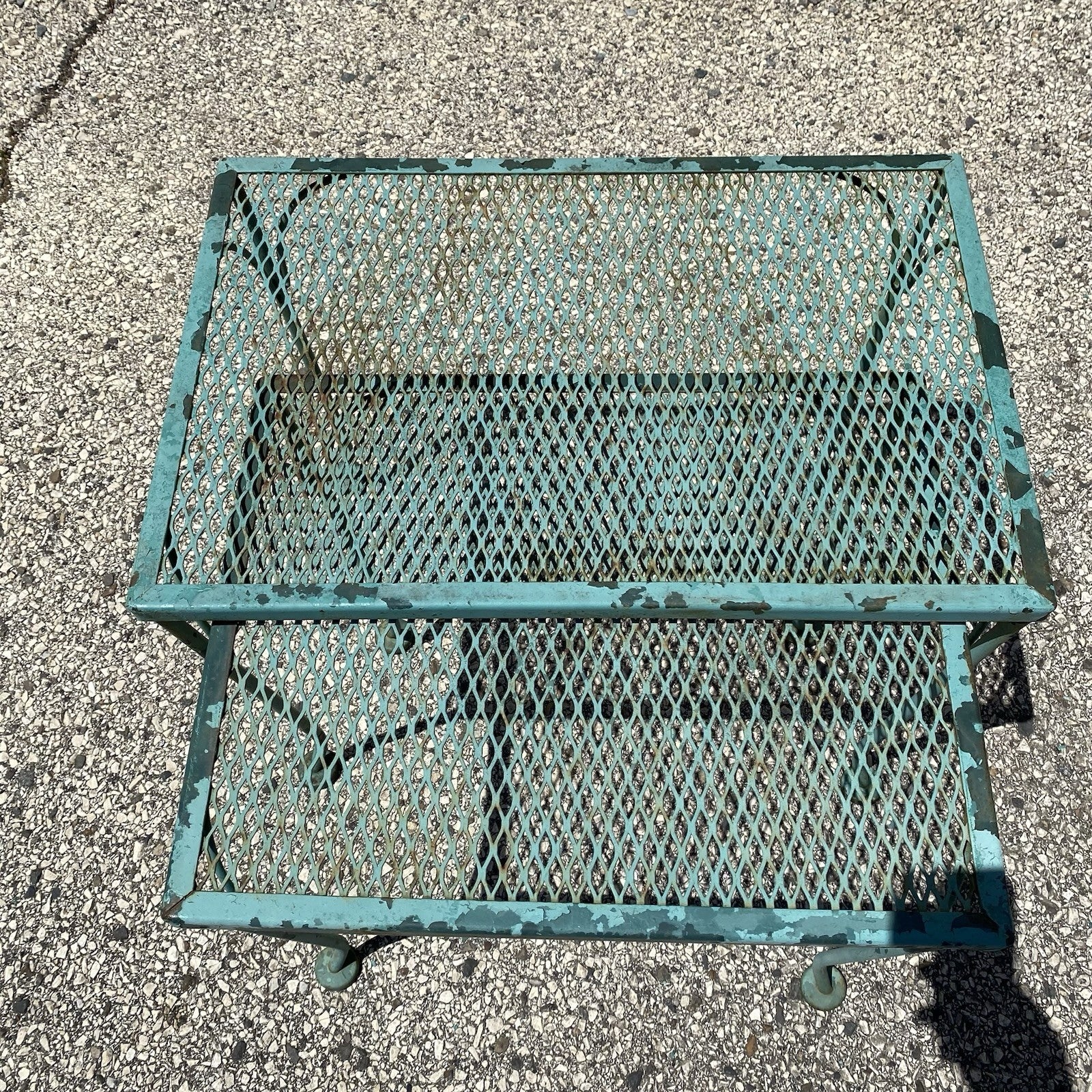 Vintage Woodard Wrought Iron Green Garden Patio Nesting Side Tables - 2 Pcs