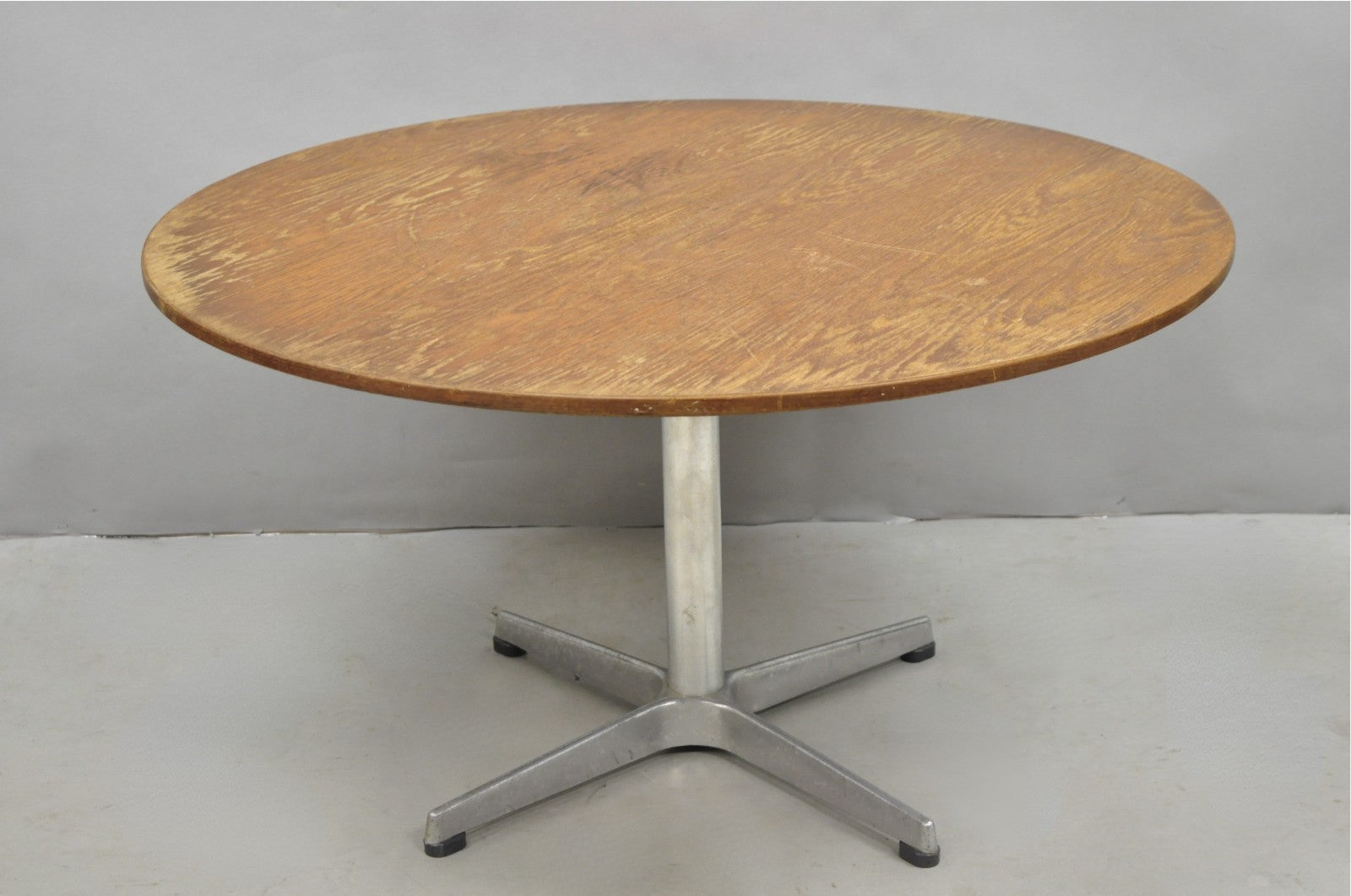 Vintage Mid Century Modern Knoll Style Pedestal Base Marble Top Coffee Table