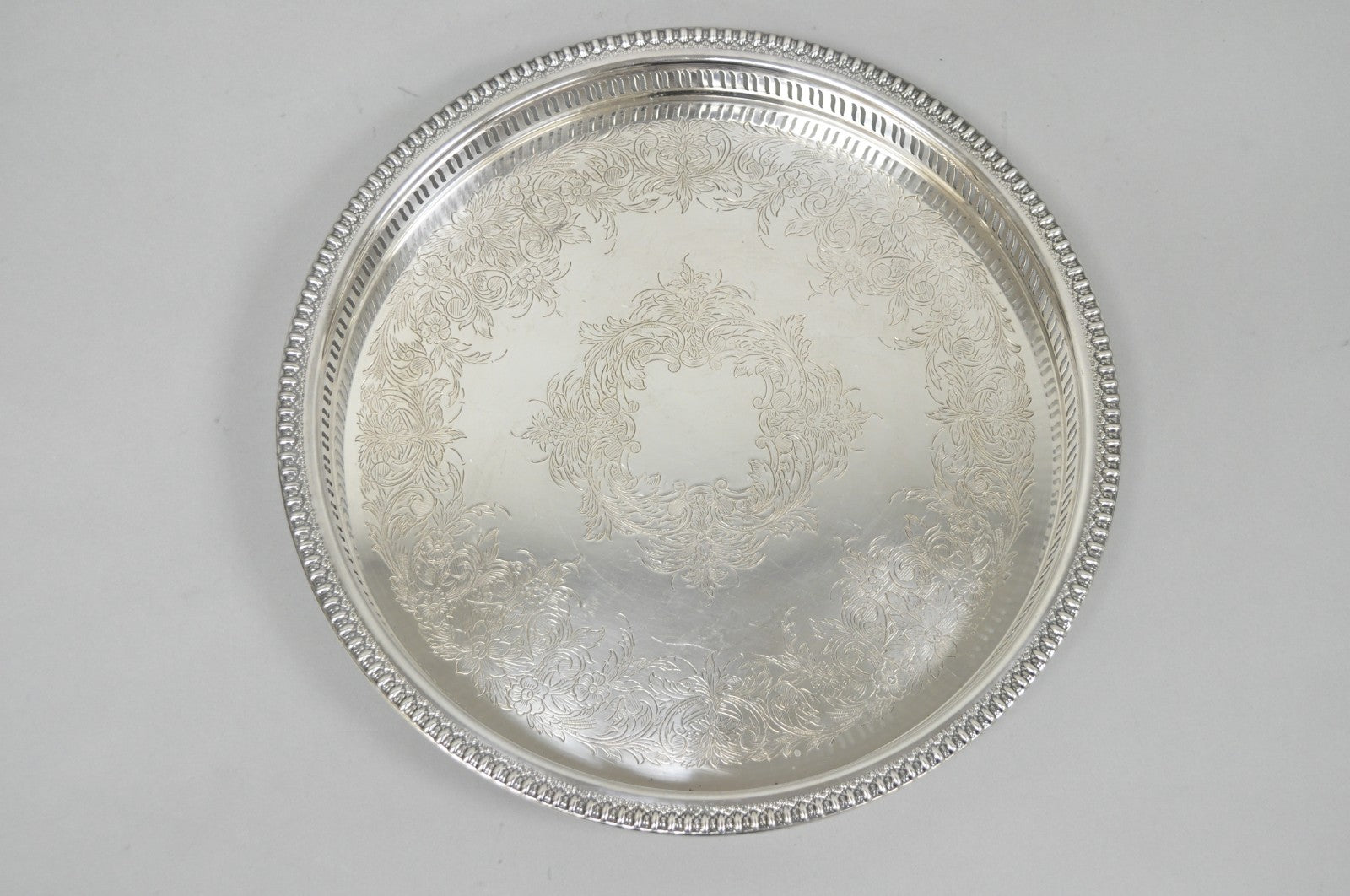 Webster Wilcox "Brandon Hall" 7572G Silver Plated Reticulated 15" Round Bar Tray