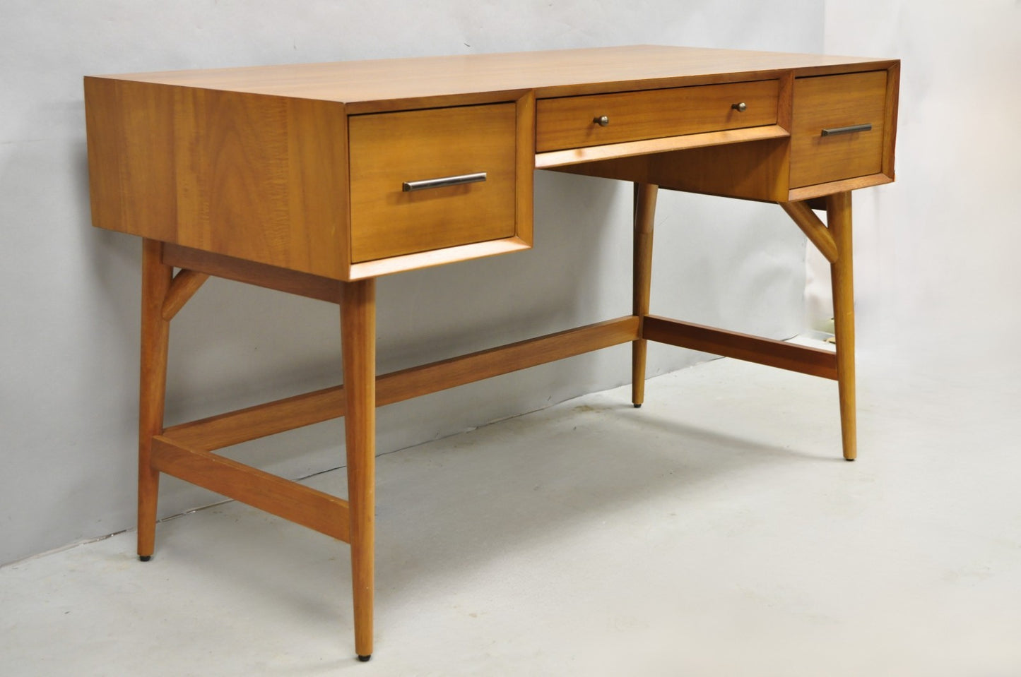 West Elm Williams Sonoma Mid Century Modern Acacia Teak Wood Style Writing Desk