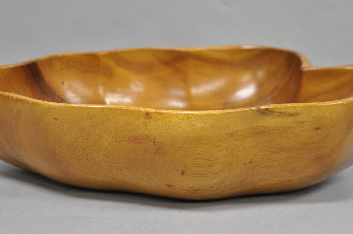 Vintage Mid Century Modern Monkey Pod Carved Koa Wood Banana Leaf 16" Fruit Bowl