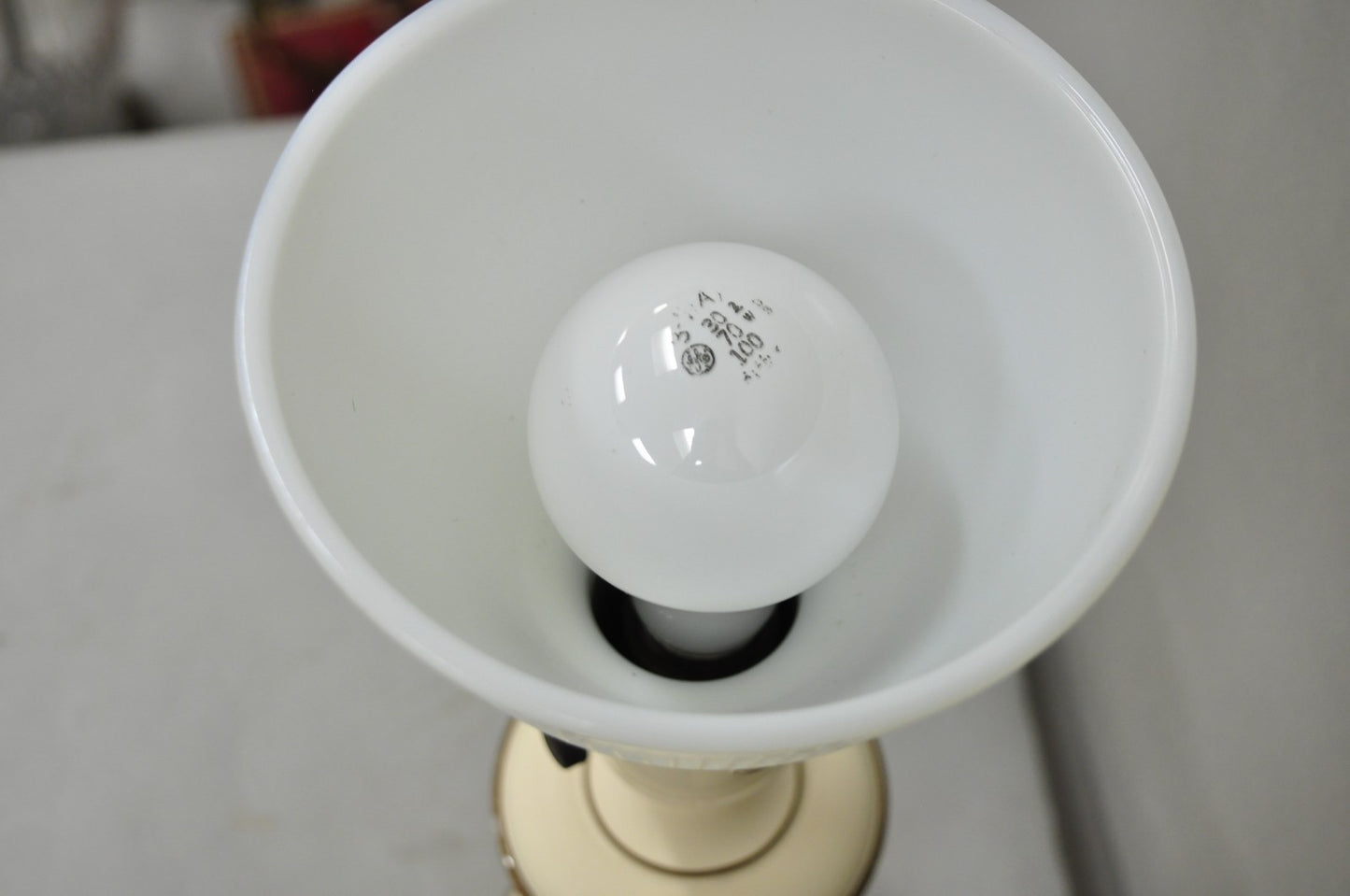 Vintage French Country Style Small White Tole Metal Boudoir Table Lamp w/ Shade