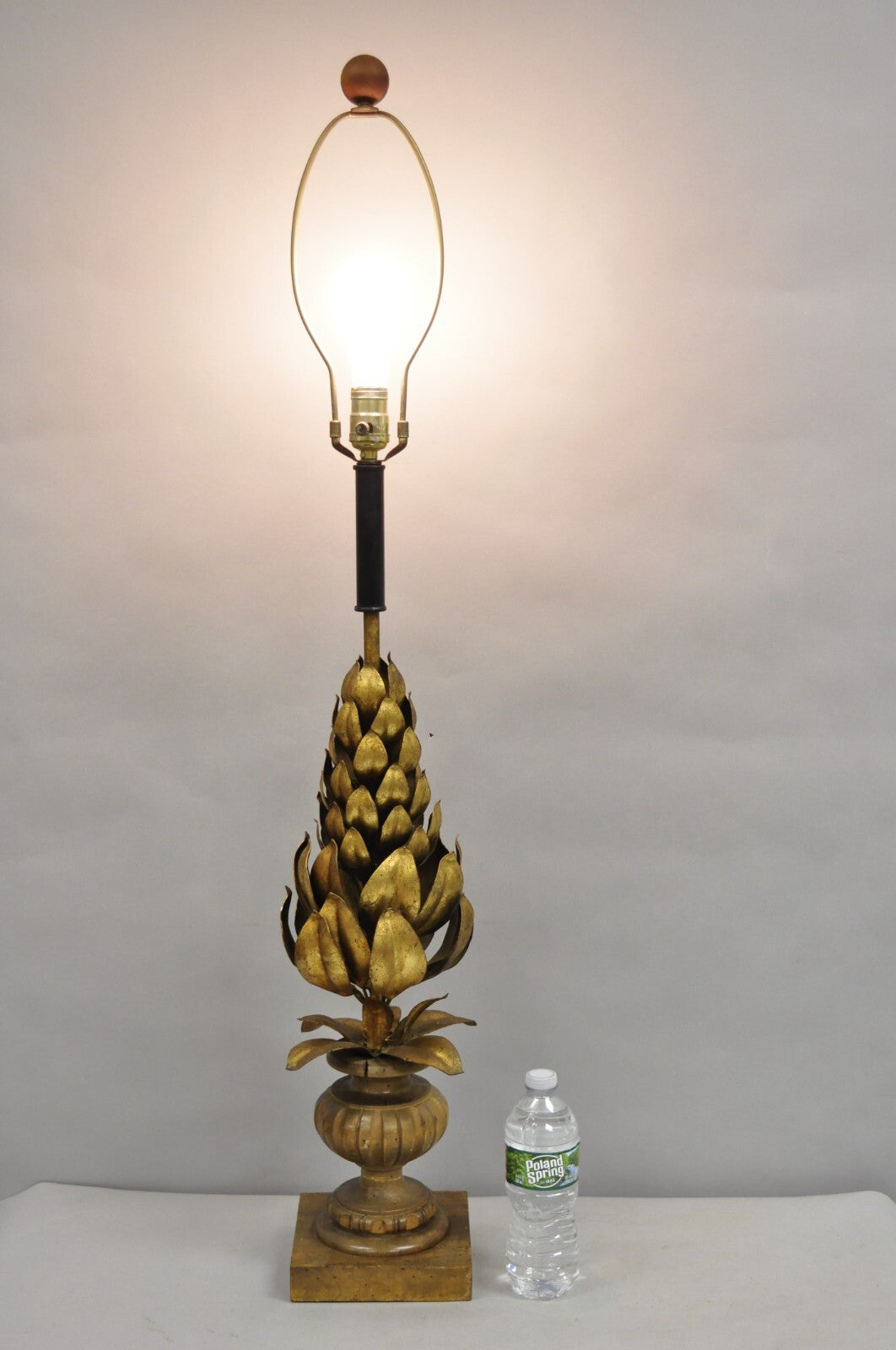 Vintage Italian Hollywood Regency Gold Gilt Leafy Iron Artichoke Table Lamp