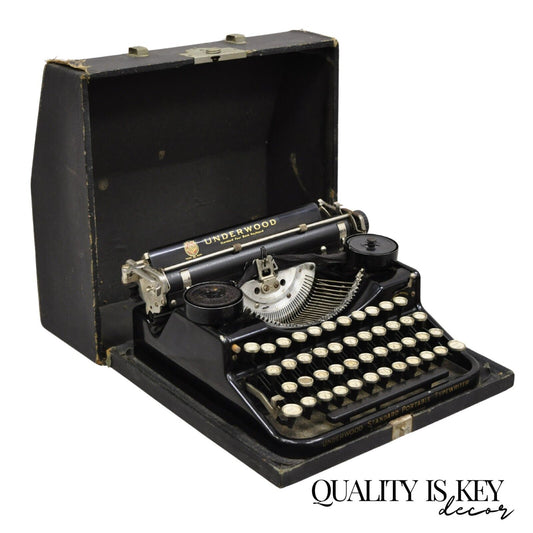 Vintage Underwood Universal Four Bank Portable Manual Typewriter w/ Original Box