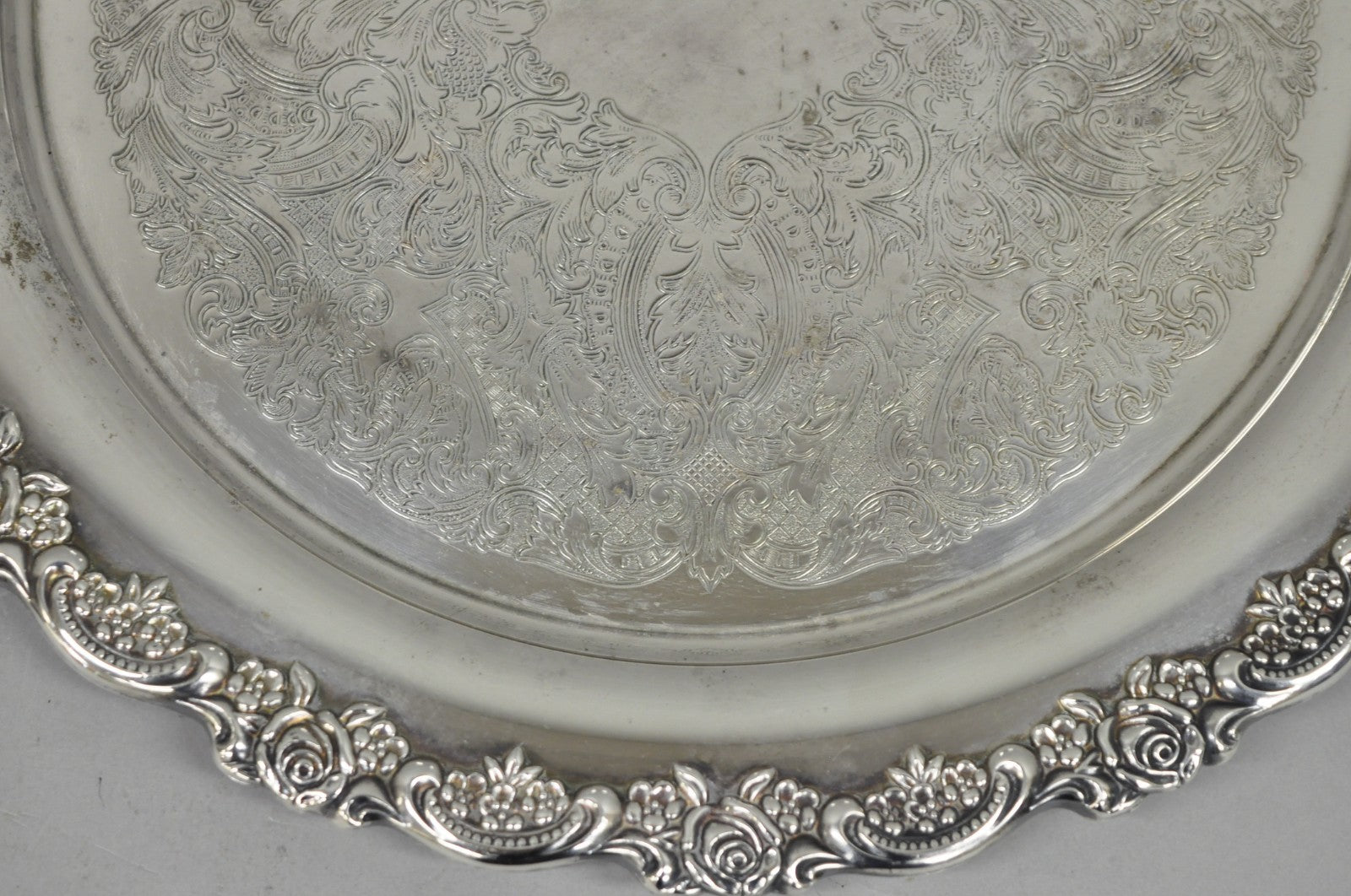 Vintage Oneida Victorian Silver Plated Twin Handle Round Bar Serving Tray