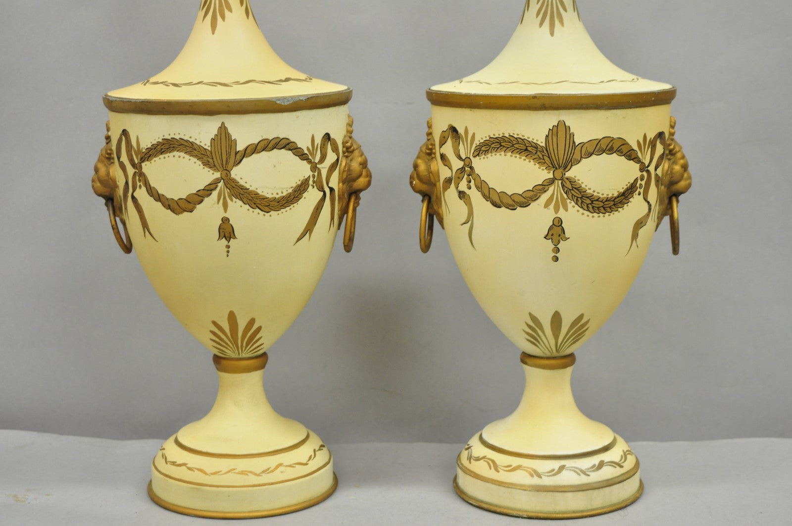Vintage Italian Regency Tole Metal French Country Cream Gold Urn Table Lamp Pair