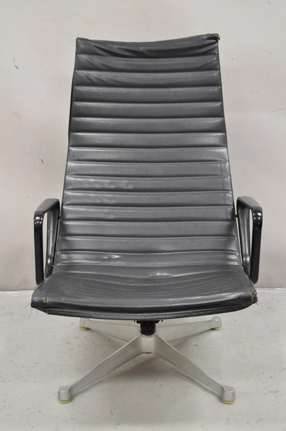 Vintage Herman Miller Charles and Ray Eames Design Swivel Aluminum Group Chair